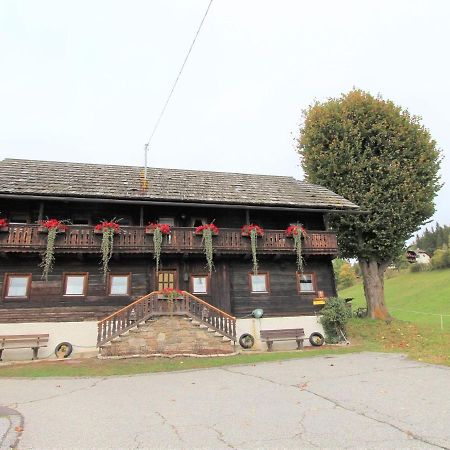 Beautiful Apartment In A Renovated Farmhouse In Fresach Carinthia Exteriör bild